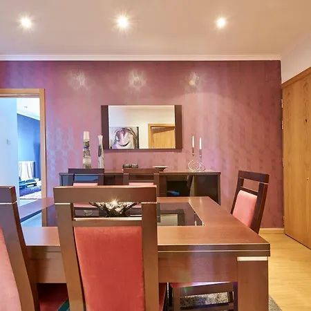 In Bed With Lisbon 4e * Amadora