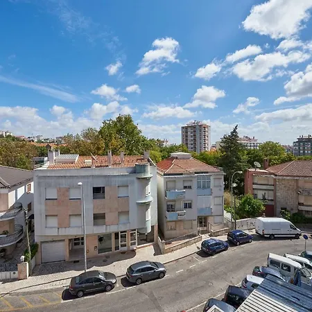 In Bed With Lisbon 4e Lejlighed *