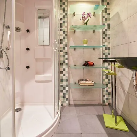 In Bed With Lisbon 4e Apartment