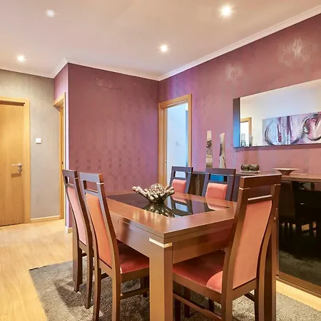 In Bed With Lisbon 4e Amadora